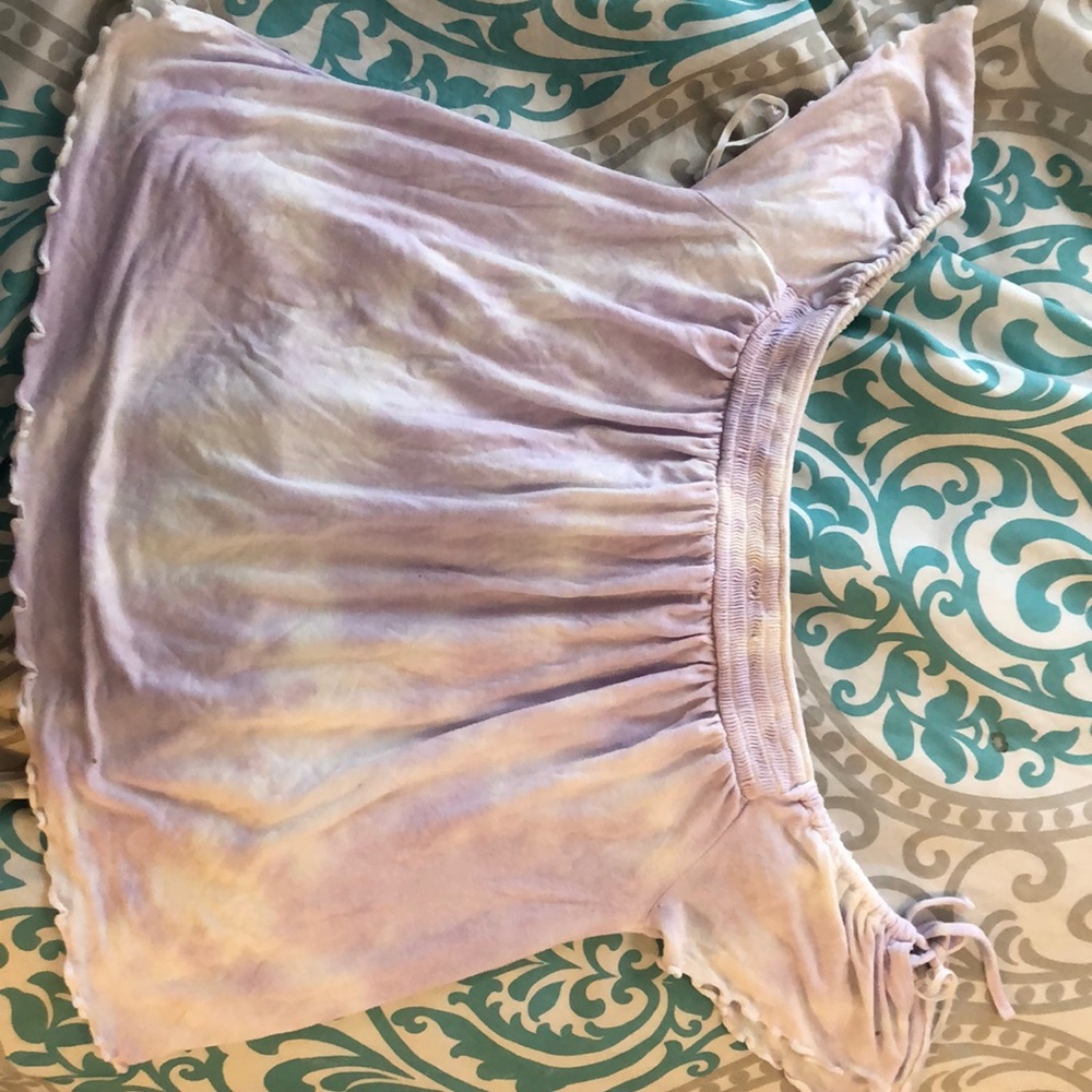 tie die ruffled American Eagle top!